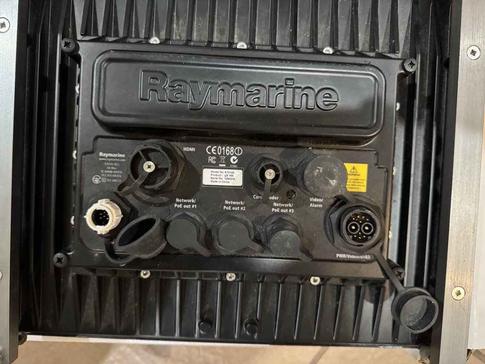 Raymarine GS 165 MFD Chartplotter