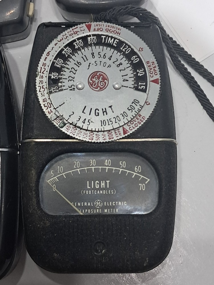 9-Collectible Camera Light Meters Various Brands (g)
