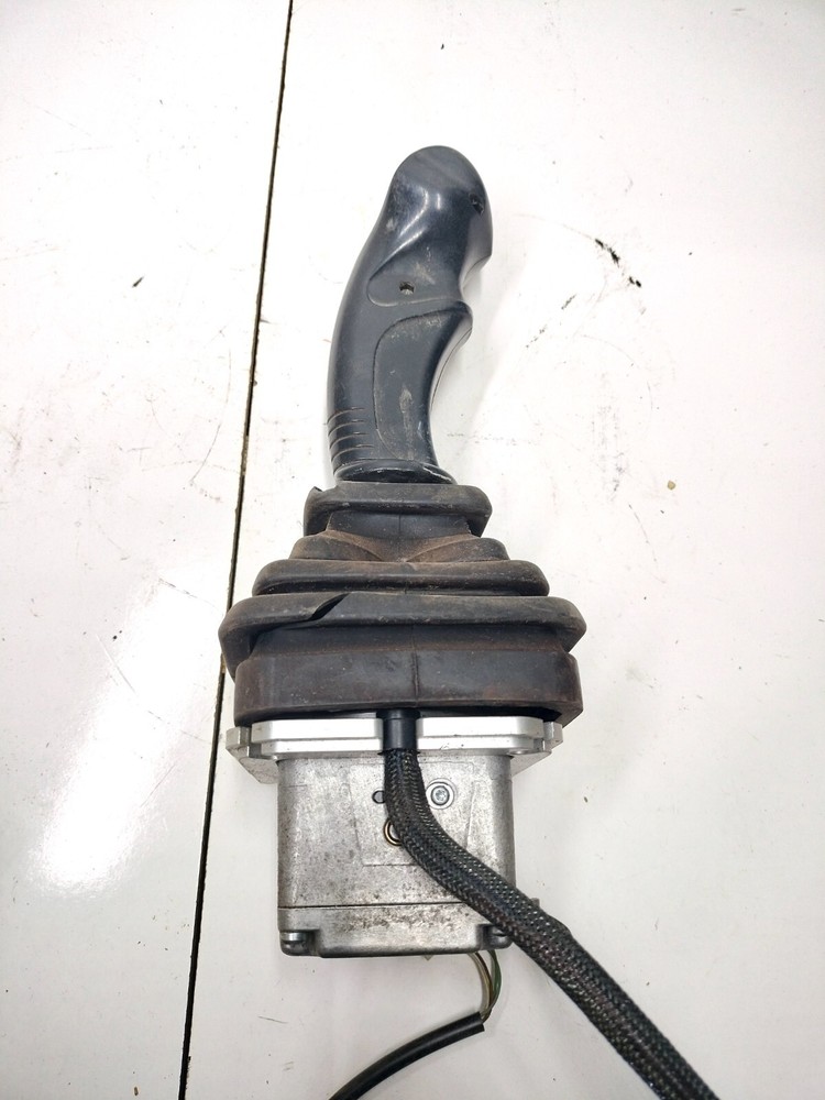 NEW - David Brown Hydraulics C9634220023 Joystick Joy Stick Controller