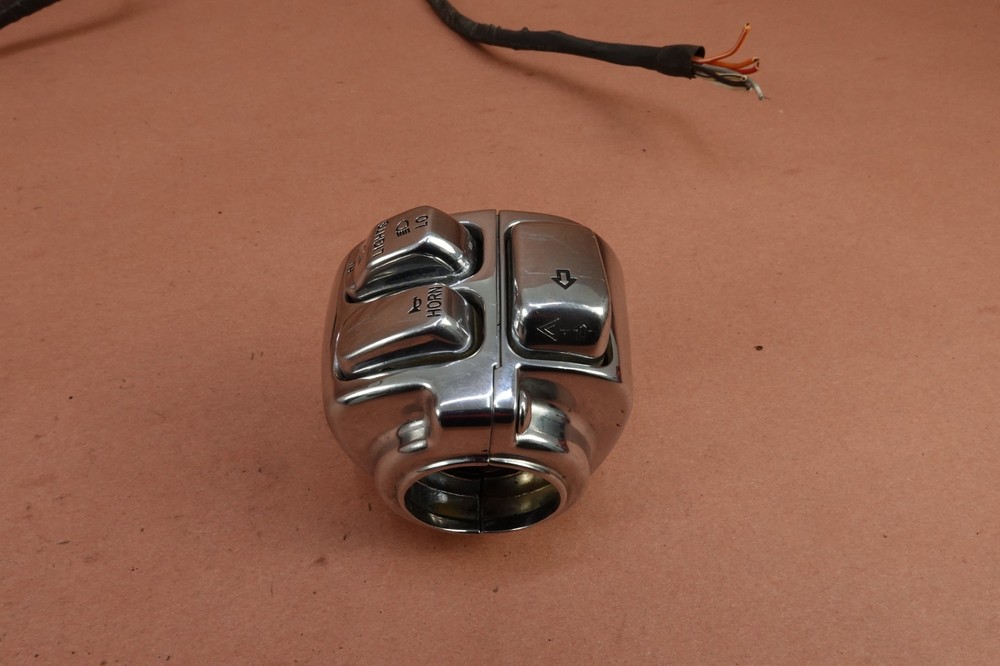 2000-2006 Harley Davidson FLSTFI Fat Boy LEFT HAND CONTROL SWITCH