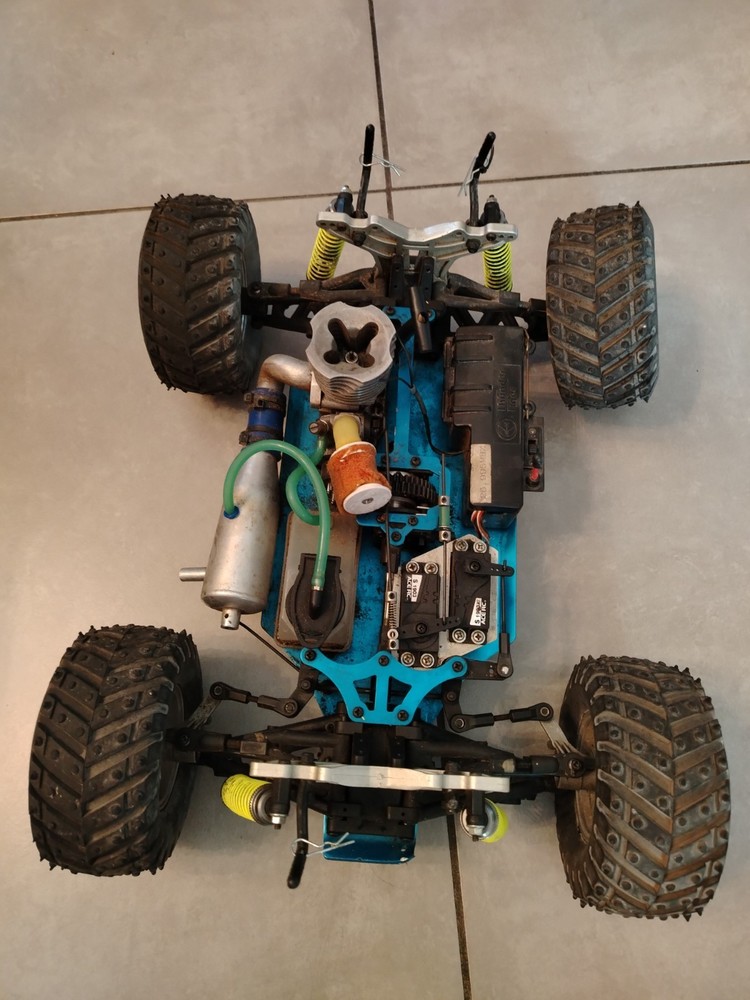 Nitro Engine Car