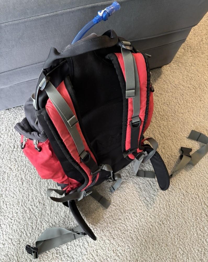 REI Alpine Mountain Backpack. Slightly used red and black Backpack.