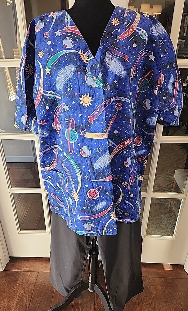 Galaxy Print 2-Piece XXL Scrub Set