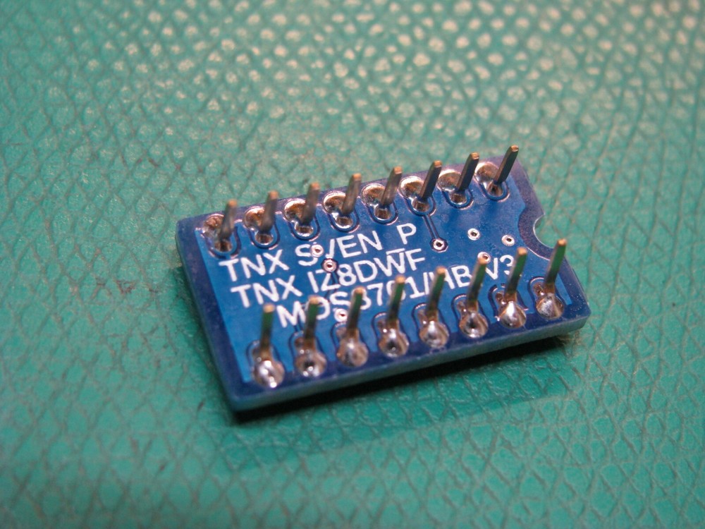 MOS8701 Clock Chip Replacement Commodore C64, C128, small size, big performance