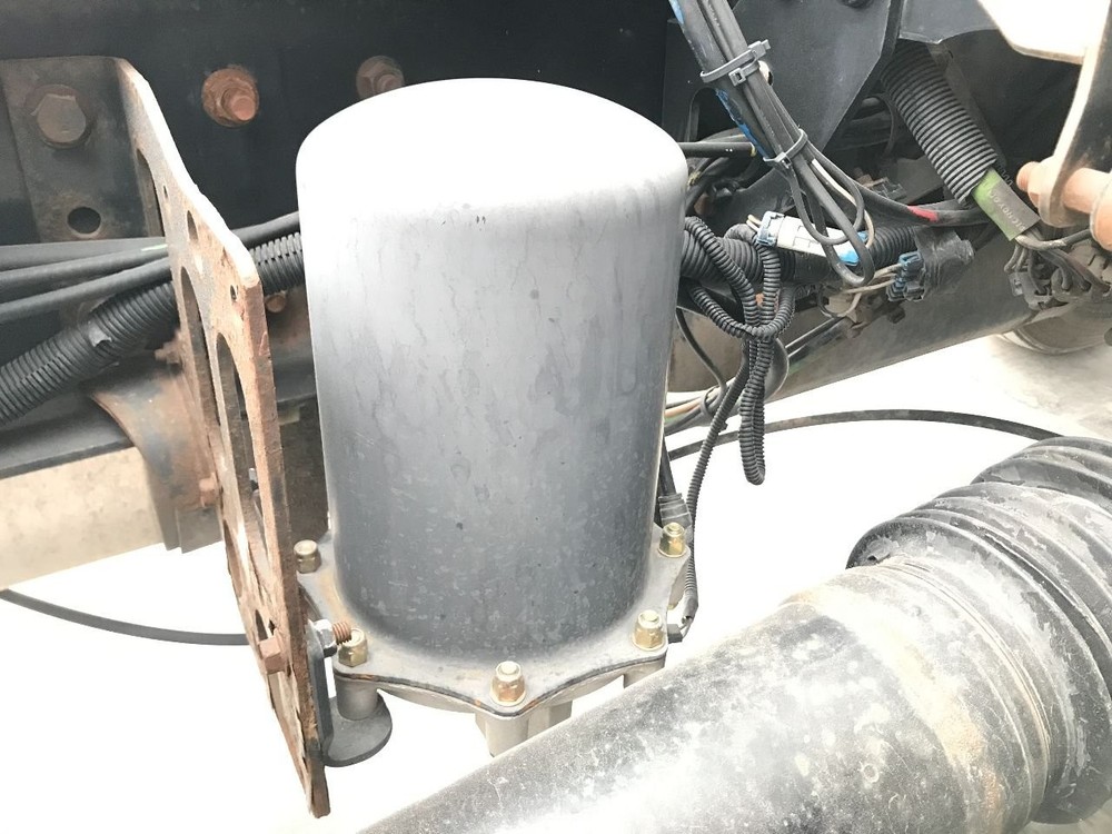 Bendix AD9 Air Dryer - Used