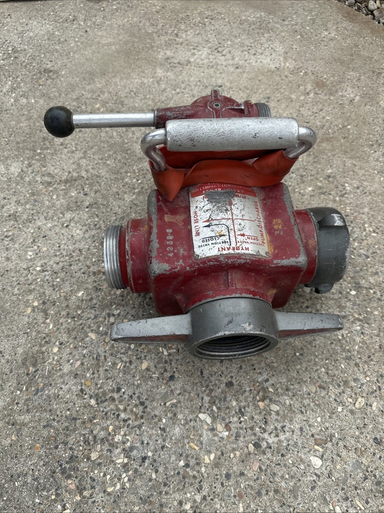 Akron Brass Style 625-A. 4-Way Hydrant Connection