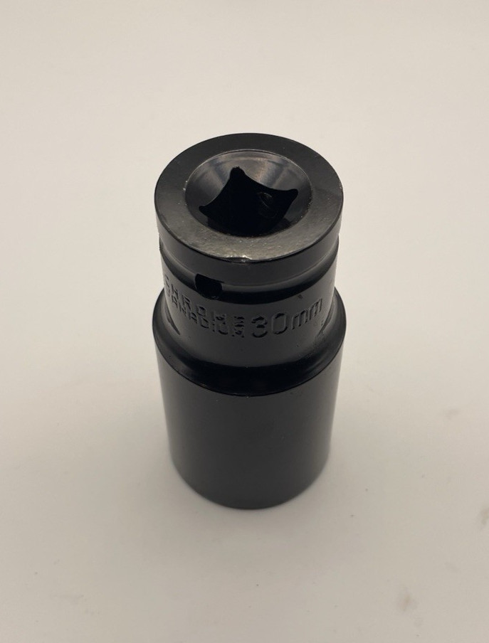Quality 1/2 Inch Drive x 30MM 6 Point Deep Impact Socket Thin Wall