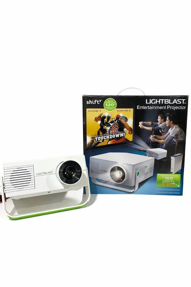LightBlast Entertainment Projector with Box – Works Great