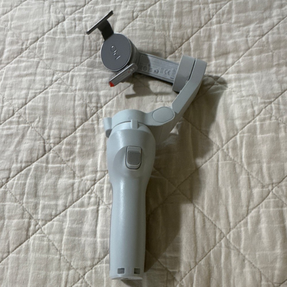 DJI Osmo Mobile SE Smartphone Gimbal Stabilizer Foldable Motorized Universal