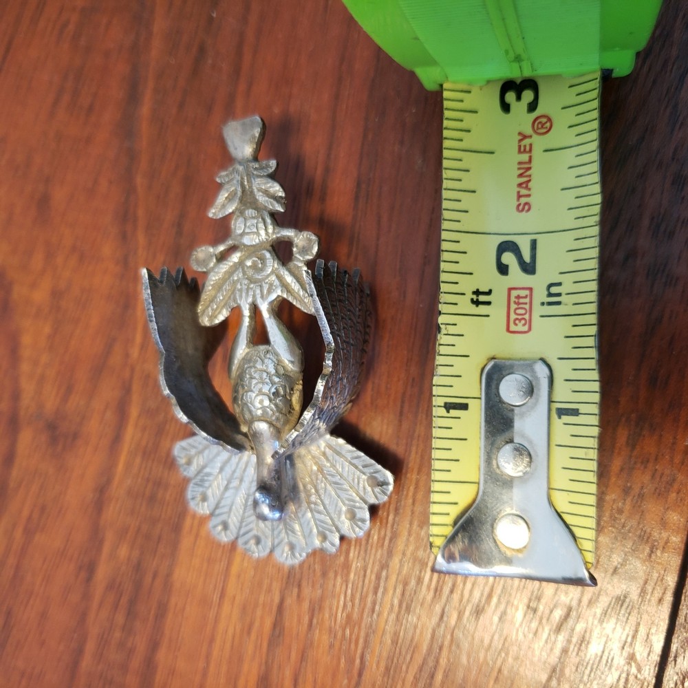 Nice antique / vintage Peruvian broche, silver?