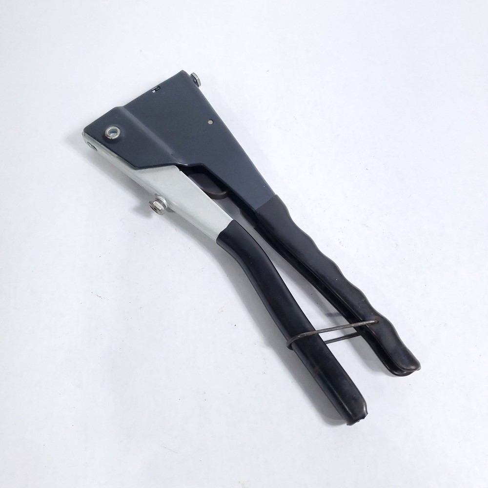 Bostik K110 Pop Rivetool Riveter