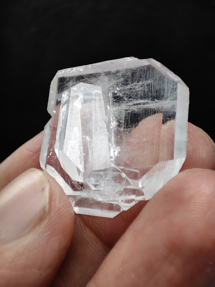 Faden Quartz DT Transparent Crystal Has Good Luster & Nice Termination