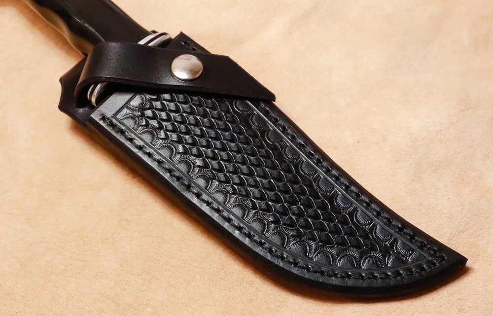 Custom Black Leather Sheath for Buck 119