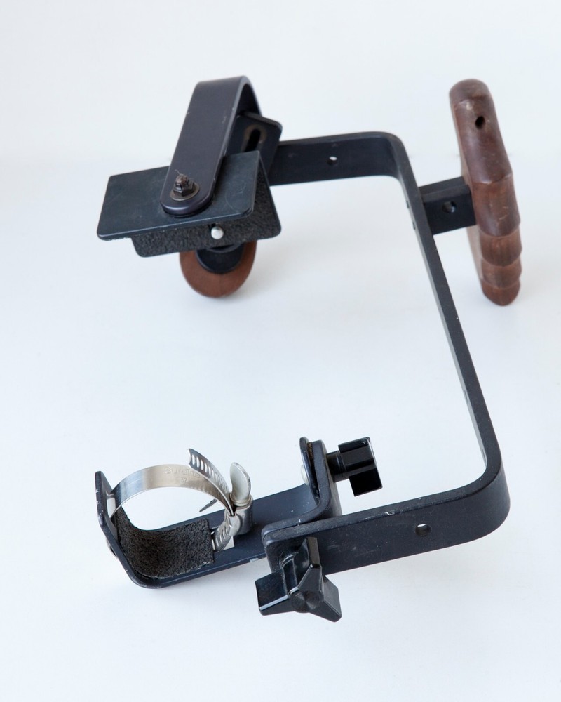 Stroboframe Professional Flash Bracket Horizontal/Vertical Camera Base +Adapters