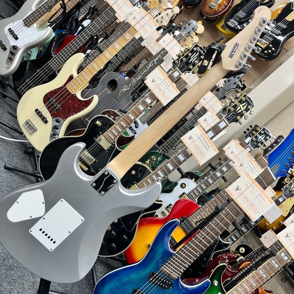 YAMAHA PAC112V Silver with Coil Tap