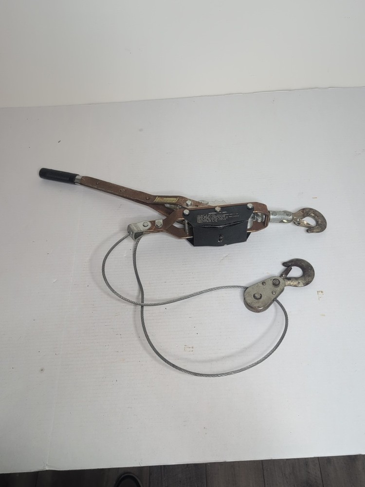 Mini Hand Puller Heavy Duty Winch Pull Hoist Come Along Cable 2 Hooks