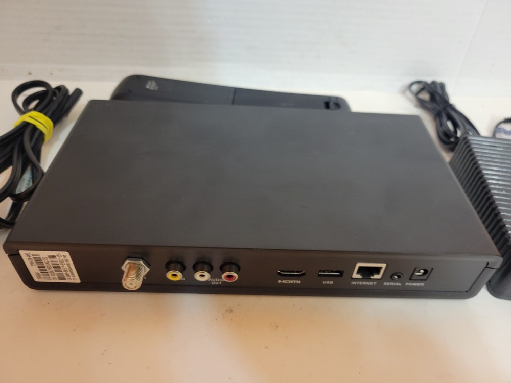 Shaw Direct HDDSR 800 Satellite Receiver With Remote Adapter