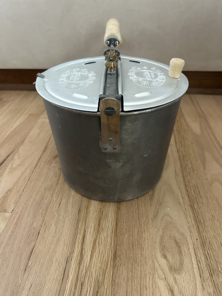Pro Popper 6 Quart Manual Popcorn Maker