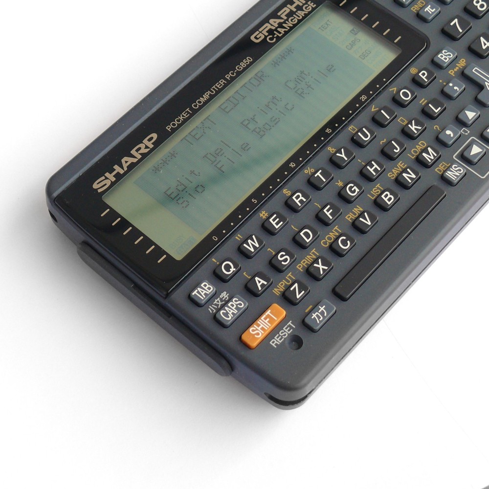 Pocket Computer Calculator Sharp PC-G850 [US Seller]