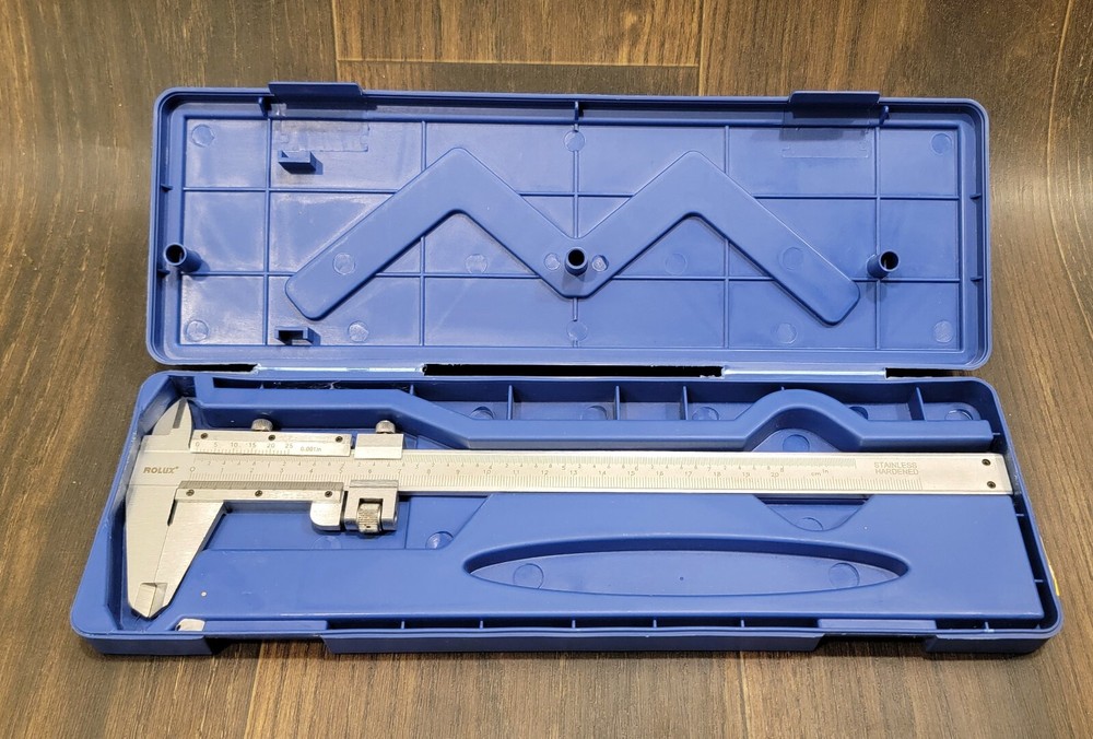 Rolux Vernier Caliper 200mm/8 precision measuring instrument in working order.