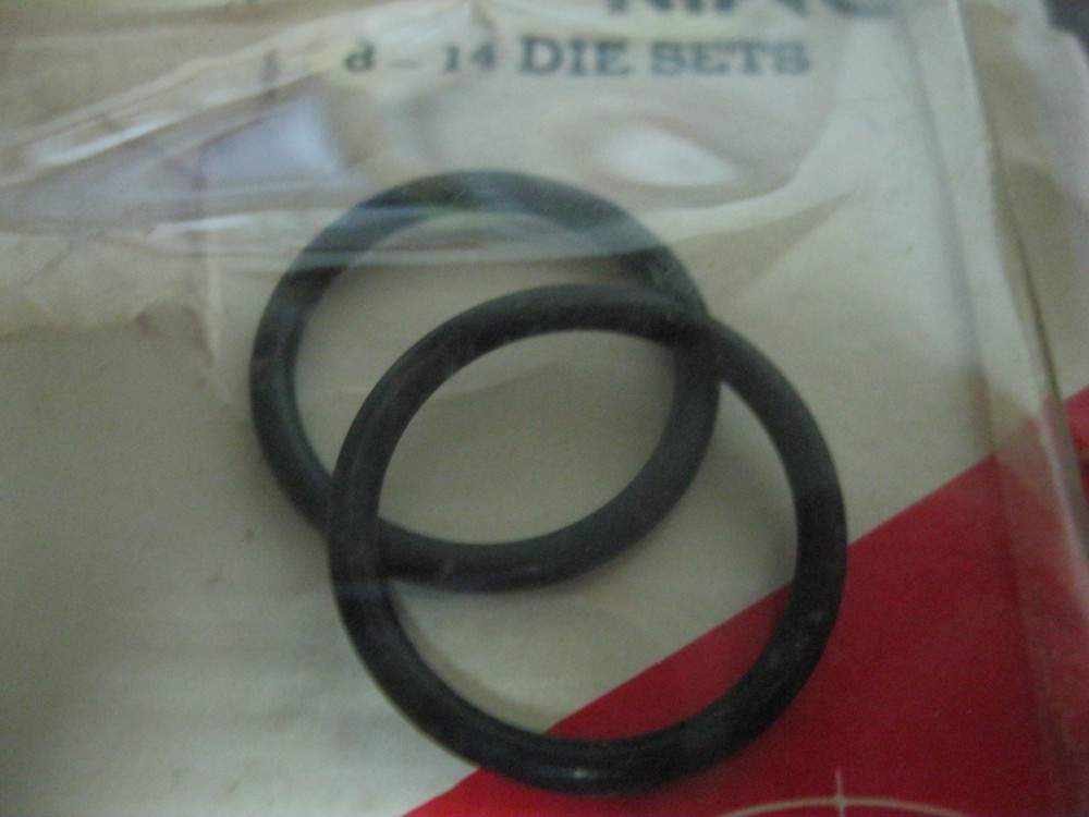 LEE Die Lock rubber Rings 2 Pack NOS