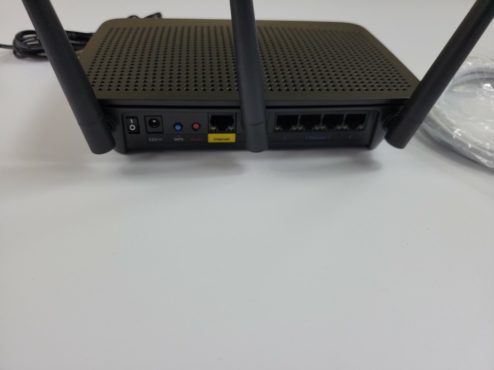 Linksys EA7250 Max Stream 1750 Router