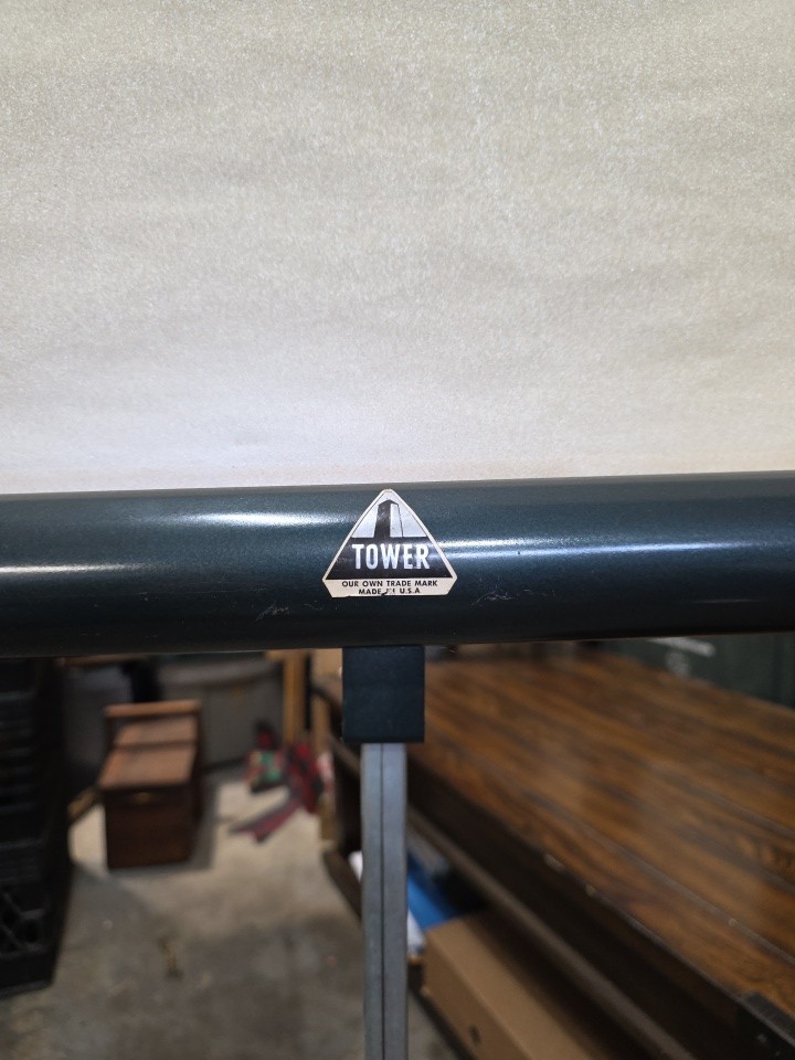 Vintage Da-Lite Comet Approx 40x48" Projection Screen EUC