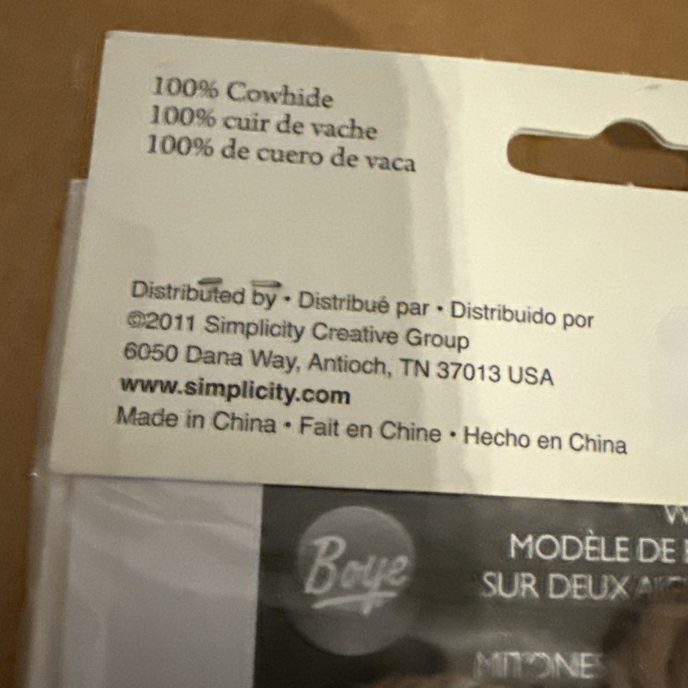 Boye Crafts Kit Suede Mitten Palms Size Medium