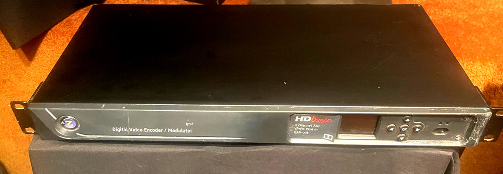 ZeeVee HDB2540-NA 4 Channel 720p Digital Video Encoder / Modulator