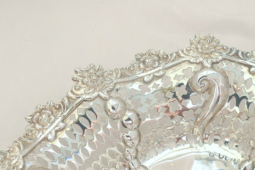 RARE VICTORIAN HM STERLING SILVER PIERCED FRUIT DISH 1894