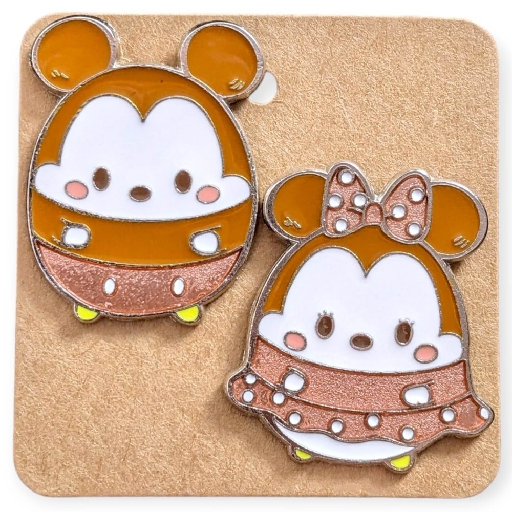 Mickey Mouse and Minnie Mouse Disney Pins: Ufufy
