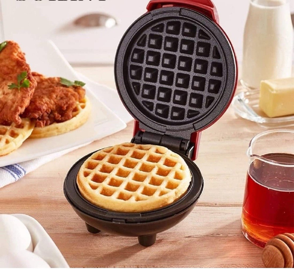 Mini Waffle Maker Red 4” Non-Stick Surface 350W Breakfast Machine CE RoHS