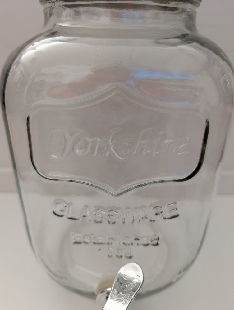 Yorkshire Glassware 2.2 Gallon Liquid-Dispensing Jar