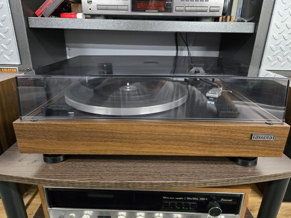 Hitachi PS-10 Automatic Turntable Record Player Near Mint!