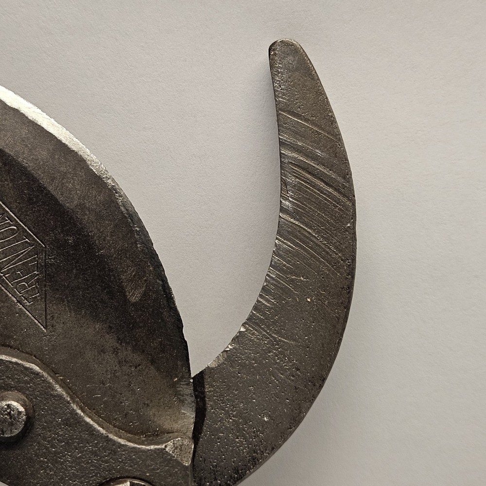 Vintage Trenton 8-3/4" Pruning Shears