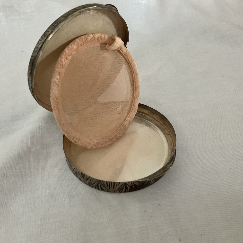 Vintage Silver Embossed Powder Compact w/Screen