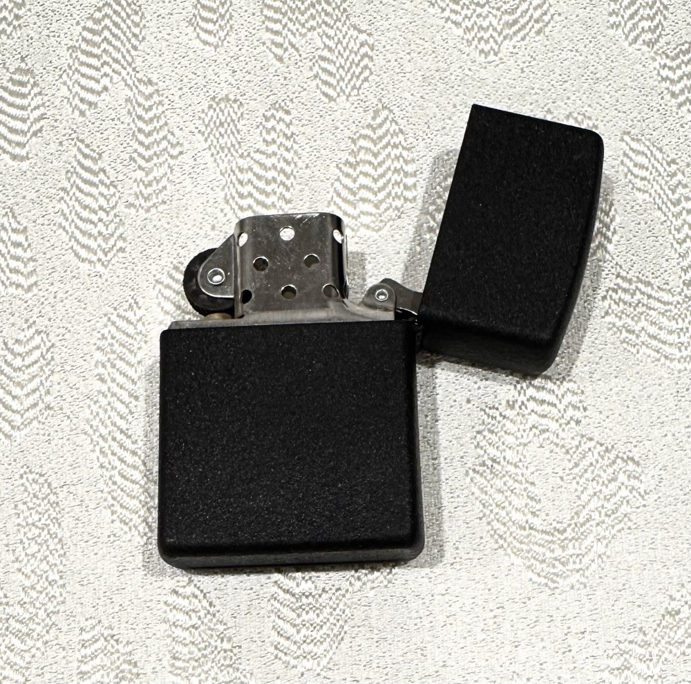 Zippo Windproof Lighter Classic Plain Matte Black Finish