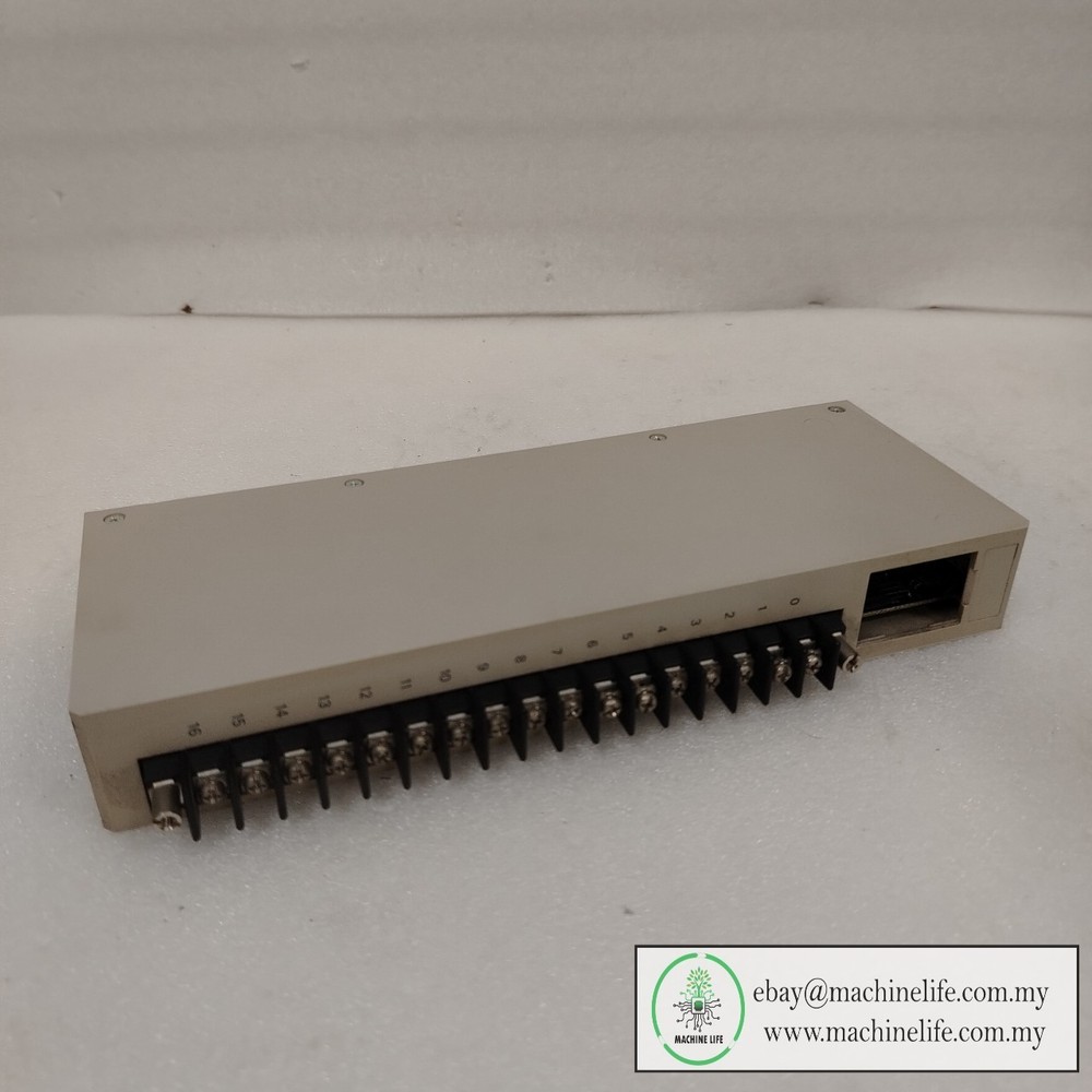 Omron C500-DA002 3G2A5- DA002 D/A Unit
