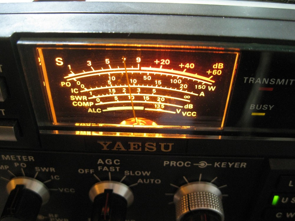 Yaesu FT-990 FRONT PANEL COMPLETE with display in Nice shape-works great