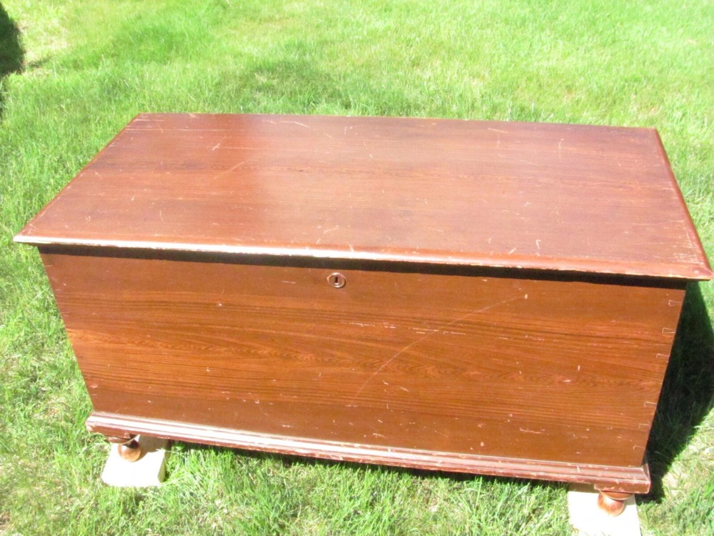 Antique Pine Grain-Painted Blanket Box c.1850