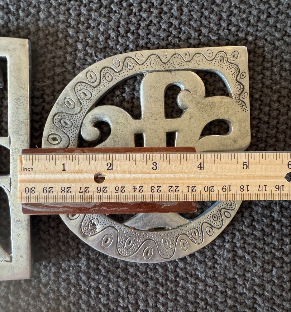 Vintage Hot Stuff Trivet Set Cast Metal Kitchen Wall Decor