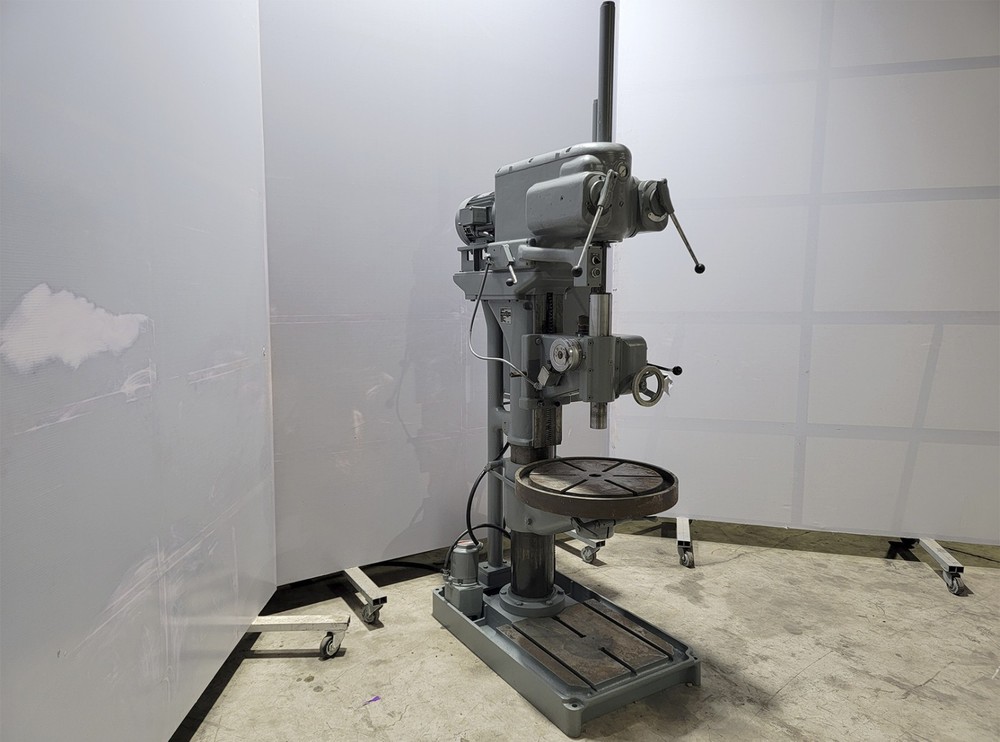Cleereman DC-30 Drill Press (42073)