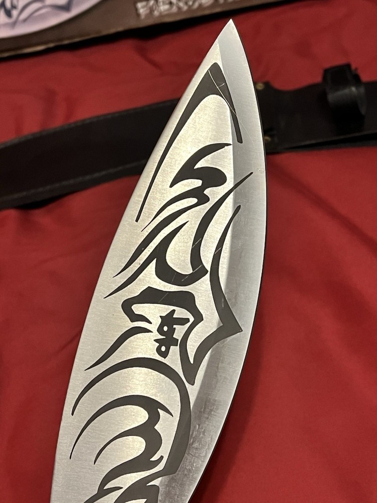 “Fiends Head Dagger” Large Knife 10+”
