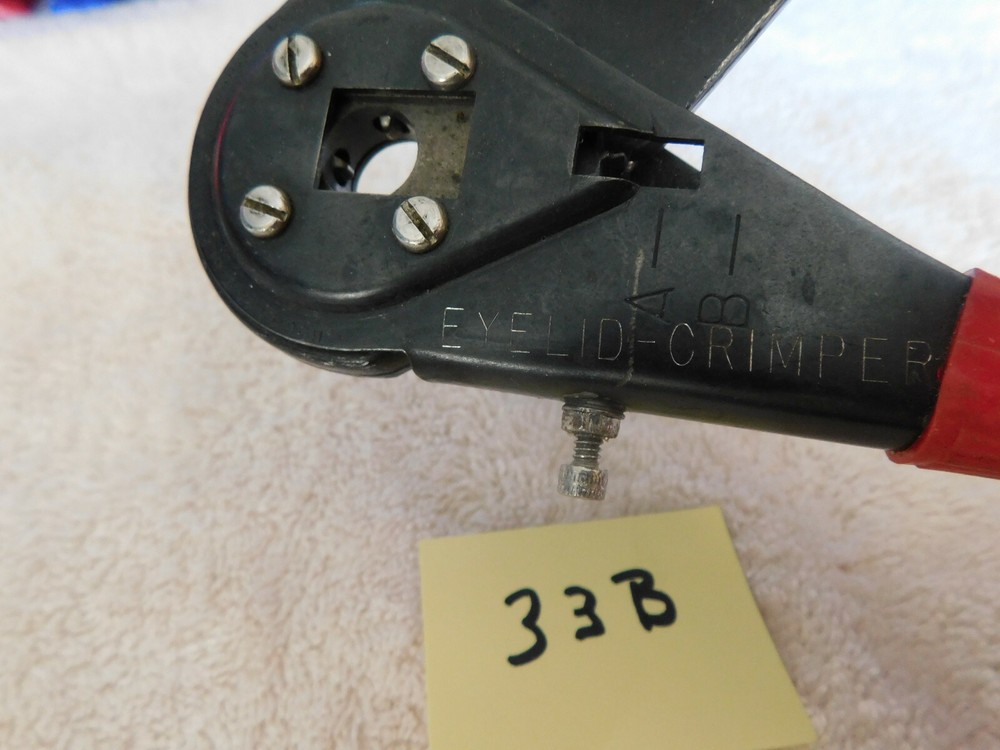 Eyelid Hand Crimper 8980005 Crimper Tool Good Condition