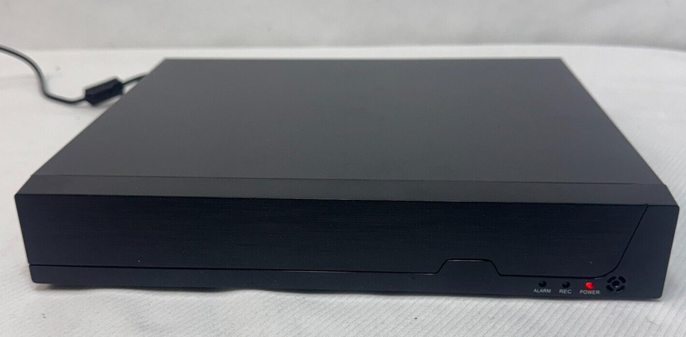 NVR302-08U- 8 CH 8PoE 6K Network Video Recorder HDMI