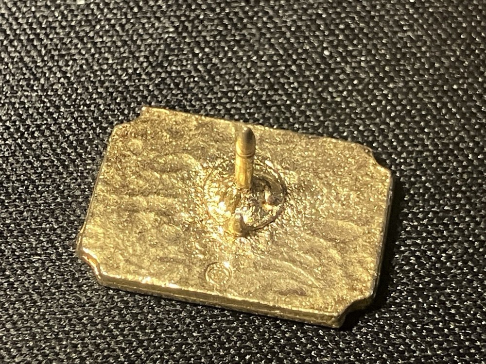McDonald’s Crew Pin Golden Spatula
