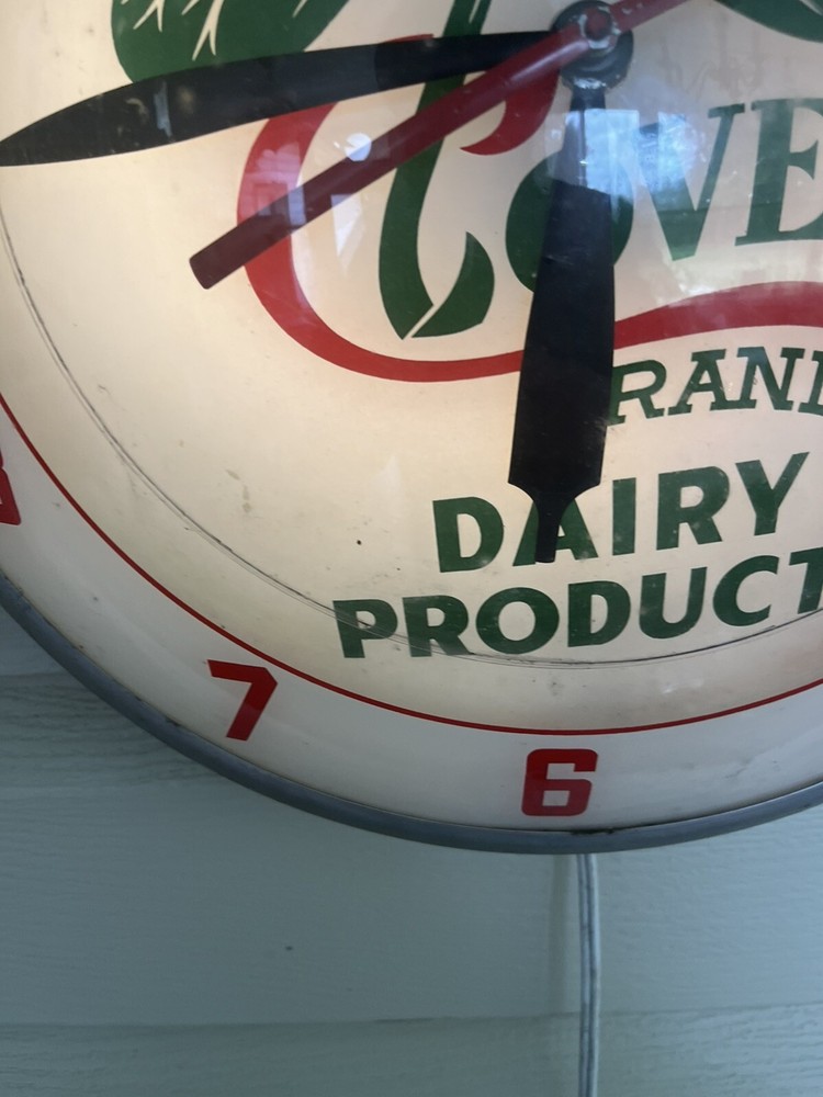 VINTAGE 1940 Double Bubble BRAND Lighted Clock CLOVER DAIRY ADVERTISEMENT