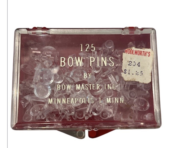 Vintage 75 Count Clear Bow Maker Bow Pins By Bow Master, Inc