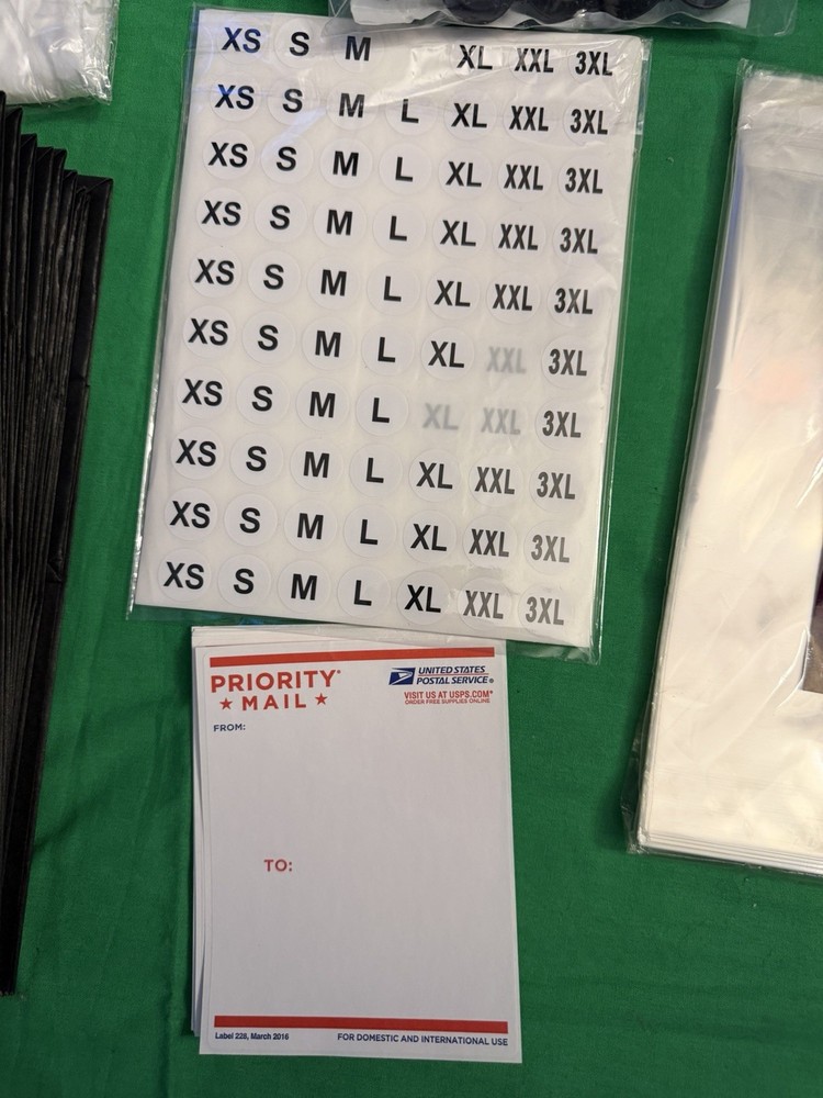 Professional Apparel Shipping Packaging Bundle Poly Bags,Mailers & Size Stickers
