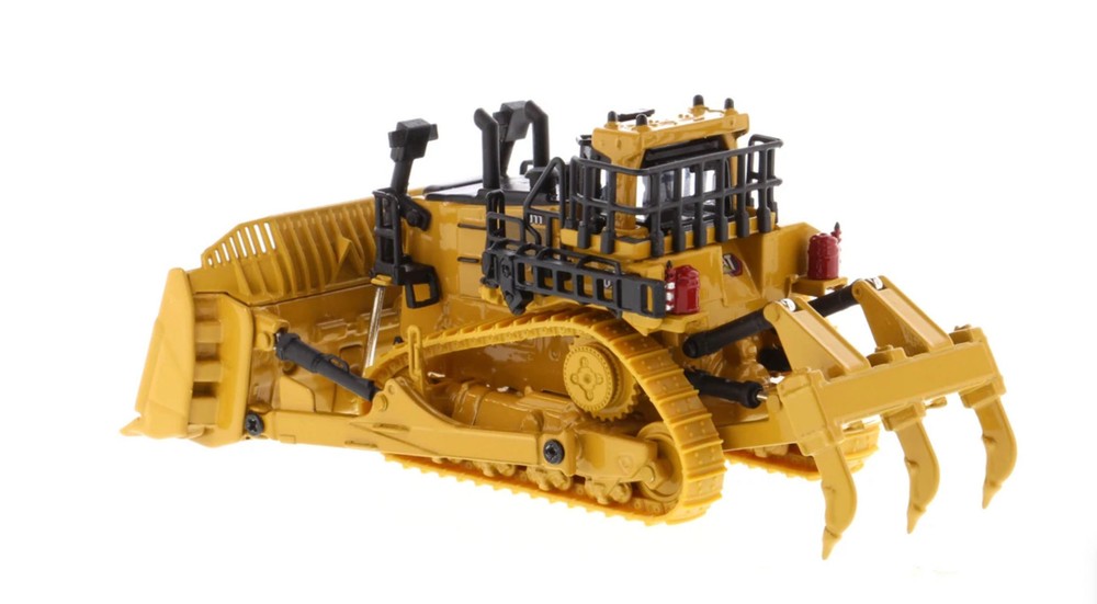 Diecast Masters 85659 Cat D11 Track-Type Tractor 1/87 Scale Diecast Model